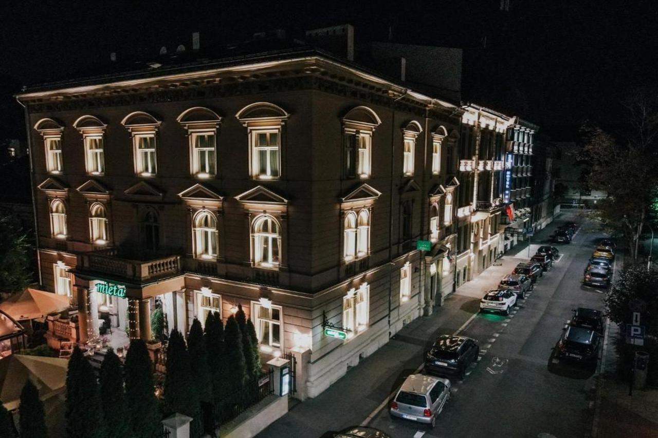 Garden Palace Cracovia Exterior foto